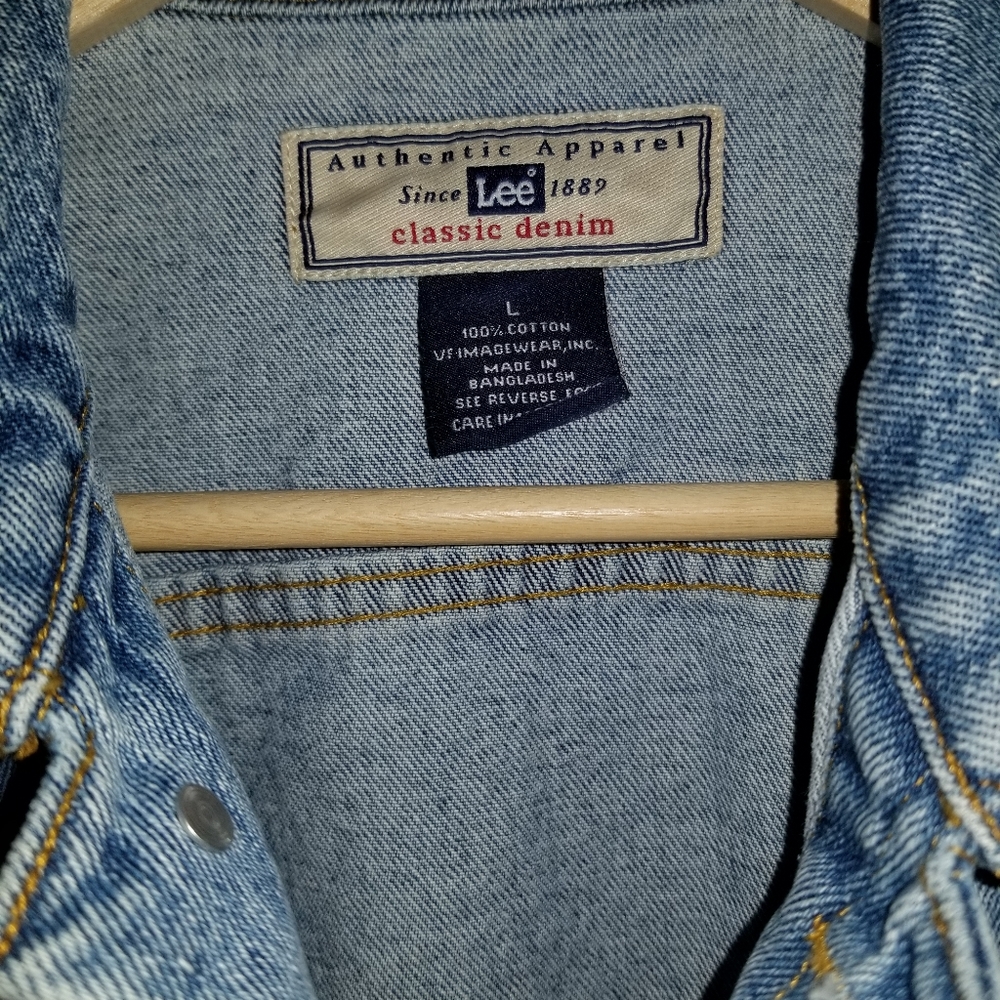 Lee Denim Classic Stone Jacket - Picture 2 of 14